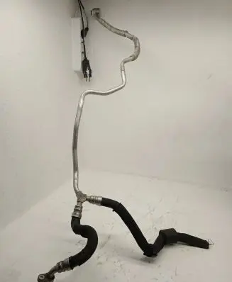 BMW X5M F85 Gearbox oil cooler pipe/hose 7850110