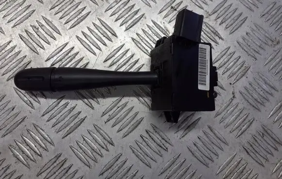 Chrysler Grand Voyager IV Window wiper relay 04685711AA