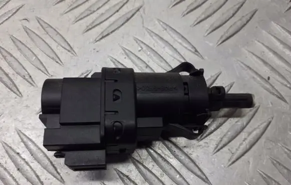 Ford Focus Brake pedal sensor switch 3M5T-13480-AB