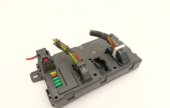 BMW 3 F30 F35 F31 Comfort/convenience module 9298959 00000F4A 003000002