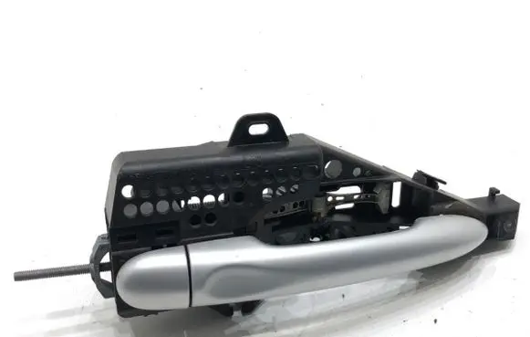 Rear door exterior handle