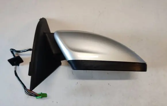 Volvo XC60 Front door electric wing mirror 31352134