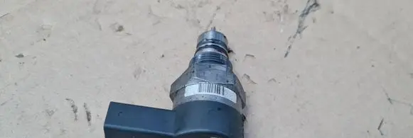 Audi A7 S7 4G Fuel main line pipe 057130764AE