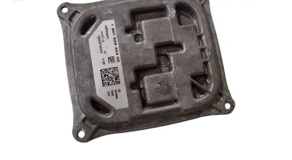Peugeot 308 Xenon control unit/module 130732940400