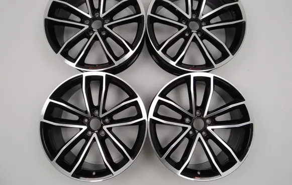 Audi A5 R19 alloy rim 8W0601025DF 8W0601025