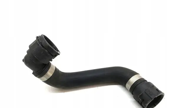 Mercedes-Benz C W205 Engine coolant pipe/hose A2055017100
