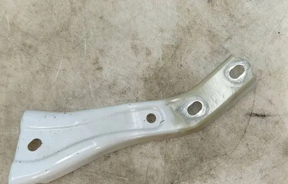 Volkswagen ID.3 Fender mounting bracket 10A821135A 122103S