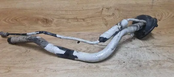 Volvo S80 Fuel tank filler neck pipe 08624746 T3727007