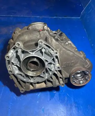 Land Rover Range Rover Sport L320 Gearbox transfer box case 8452227091