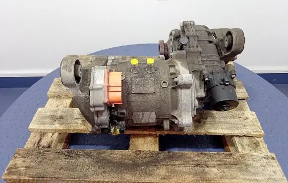 Fiat 500E Electric car motor P05062084A