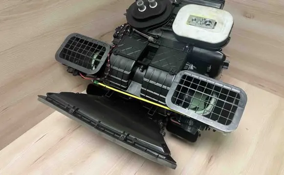 Interior heater climate box assembly