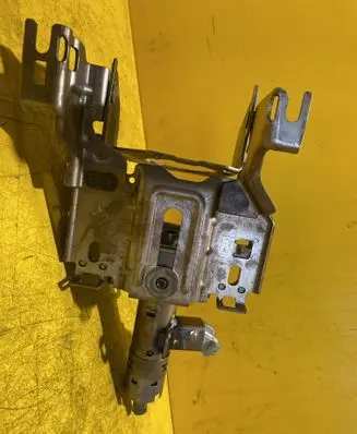 Renault Clio III Steering wheel axle 50410355