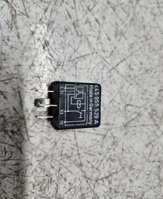 Audi A6 S6 C5 4B Other relay 445955529A