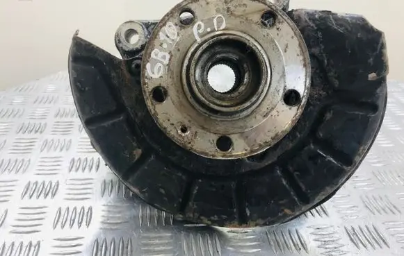 Volkswagen PASSAT B6 Front wheel hub spindle knuckle 805657A