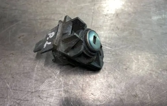 Ford Galaxy Front door lock (next to the handle) 3M5AR21990AH 3M5AR21990