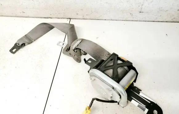 Honda Civic Front seatbelt