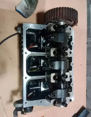 Volkswagen Lupo Engine head 045103373H