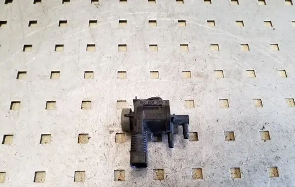 Vacuum valve