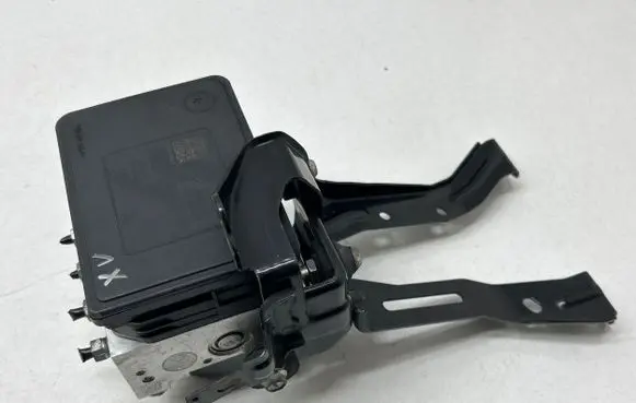 Subaru XV II ABS Pump 27536FL050 06210981763 0229062