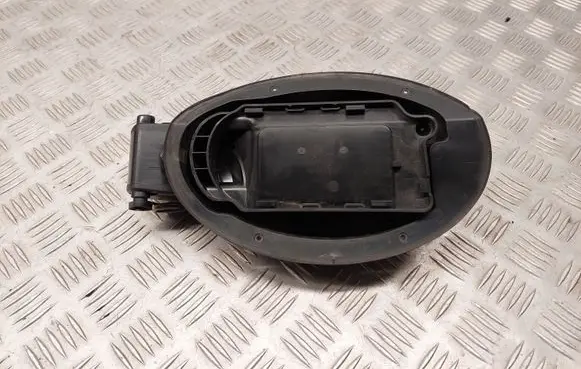 Mercedes-Benz E C207 W207 Fuel tank cap A2076300167