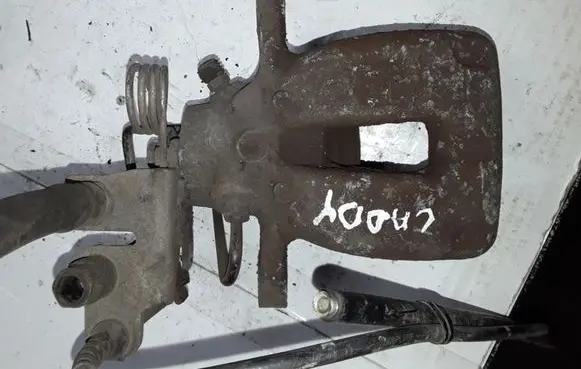 Volkswagen Caddy Rear brake caliper