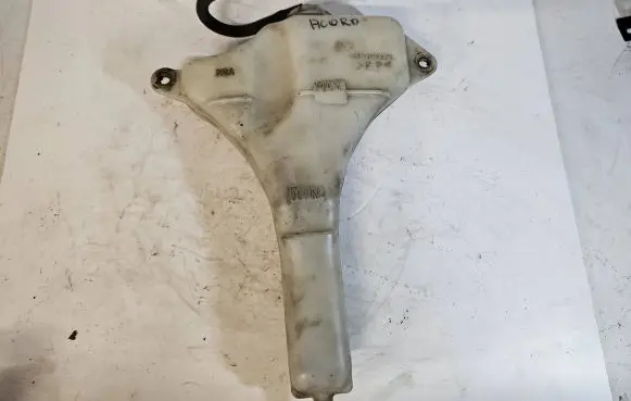 Honda Accord Windshield washer fluid reservoir/tank 060929