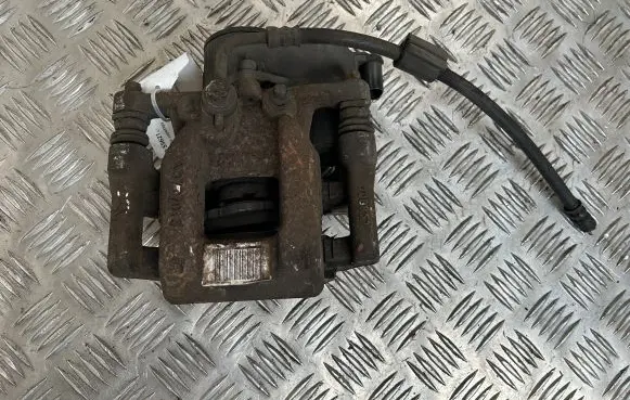 Peugeot 5008 II Rear brake caliper 9819060980
