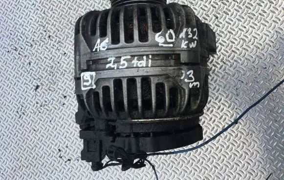 Audi A6 S6 C5 4B Generator/alternator