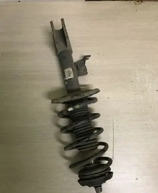 Peugeot 5008 Front shock absorber/damper