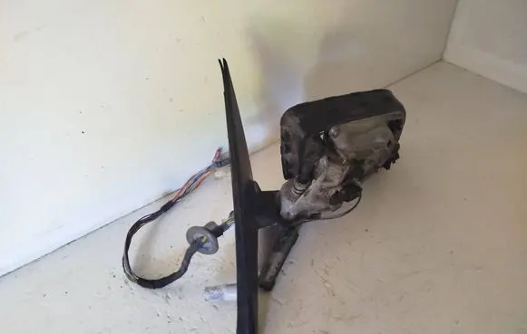 BMW 5 E60 E61 Front door wing mirror part ABSA