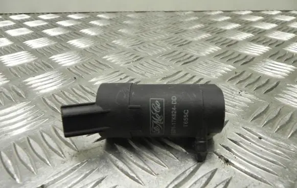 Ford Mondeo MK IV Headlight washer pump 1S7117K624DD V731