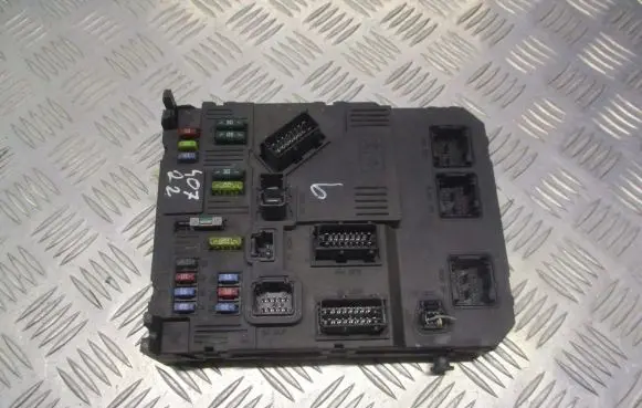 Peugeot 407 Fuse box set
