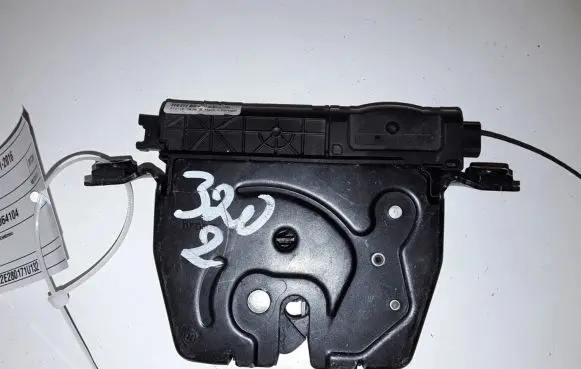 BMW 3 F30 F35 F31 Loading door lock 918064104