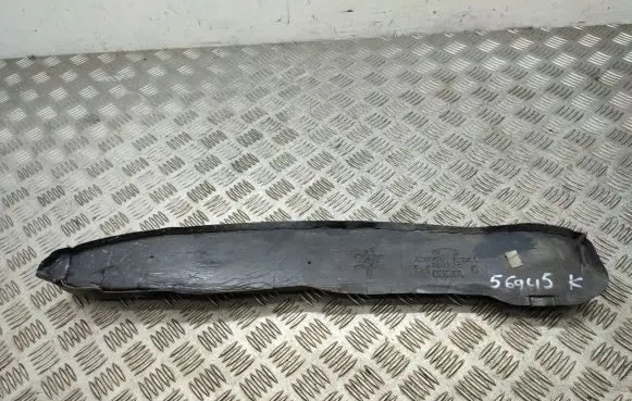 Ford B-MAX Fender end trim 