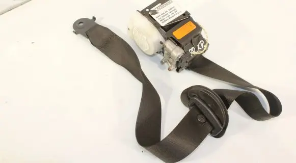BMW X5M E70 Front seatbelt S2717196708S 09B1243P00869 0716c4k13i