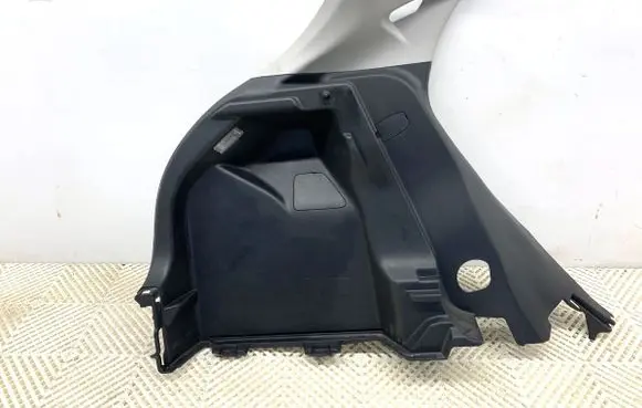 Toyota Yaris Trunk/boot side trim panel 