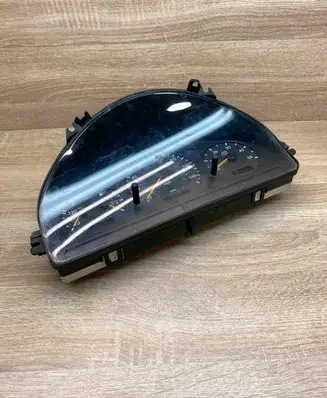 Mercedes-Benz ML W163 Speedometer (instrument cluster) A1635407711