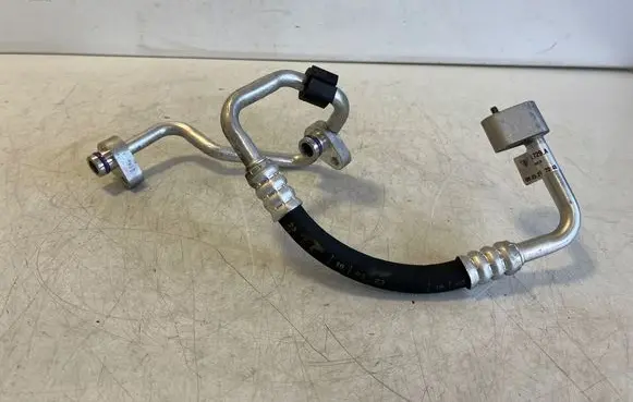 Porsche Taycan 9J1 Air conditioning (A/C) pipe/hose 9J1820729A
