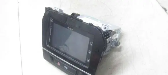 Suzuki Vitara (LY) Radio/GPS head unit trim 39920-54PA4