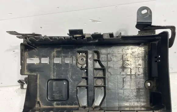 Opel Astra J Battery box tray 13308433 600002190
