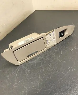 BMW 7 F01 F02 F03 F04 Electric window control switch 916352701