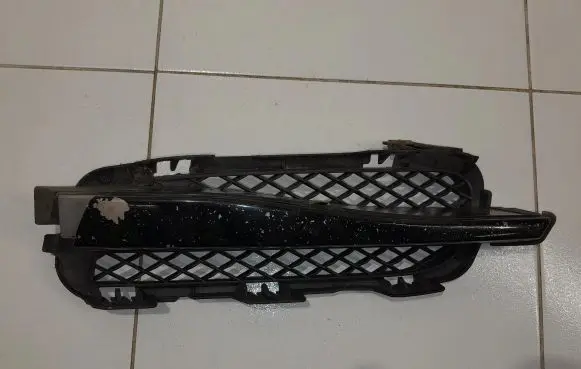Jaguar XF X250 Front bumper lower grill NOCODE