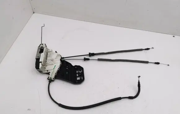 Jeep Cherokee Front door lock P68211678AA