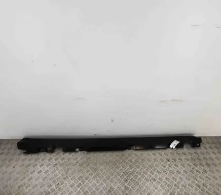 Mercedes-Benz GLB x247 Sill A2476980800