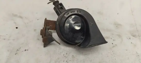 Audi A3 S3 8P Horn signal 011157