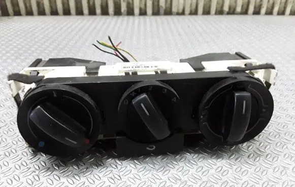 Volkswagen Fox Climate control unit 6Q0819045T