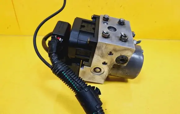 Renault Clio II ABS Pump 8200085584 0273004621