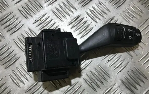 Ford Focus Wiper control stalk 4m5t17a553bd 4m5t-17a553-bd