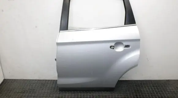Ford Kuga I Rear door