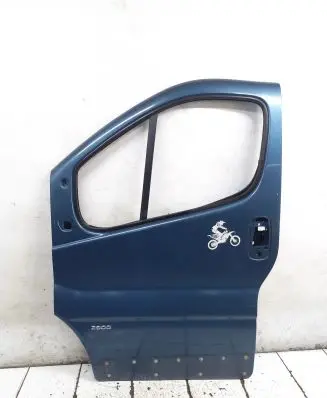 Opel Vivaro Front door